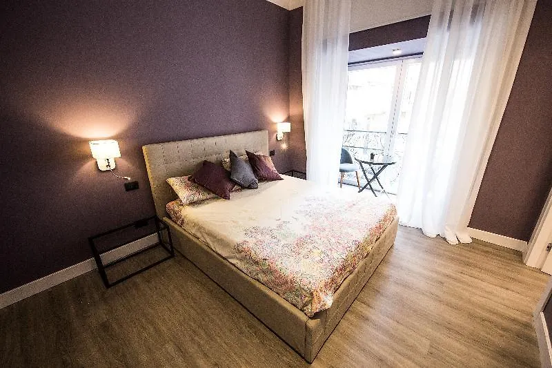 ** לינה וארוחת בוקר נאפולי B&B Art House איטליה