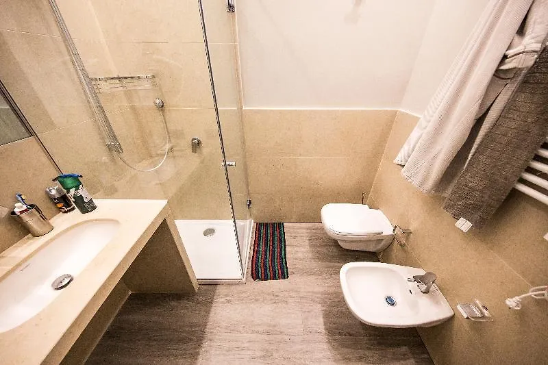 נאפולי B&B Art House